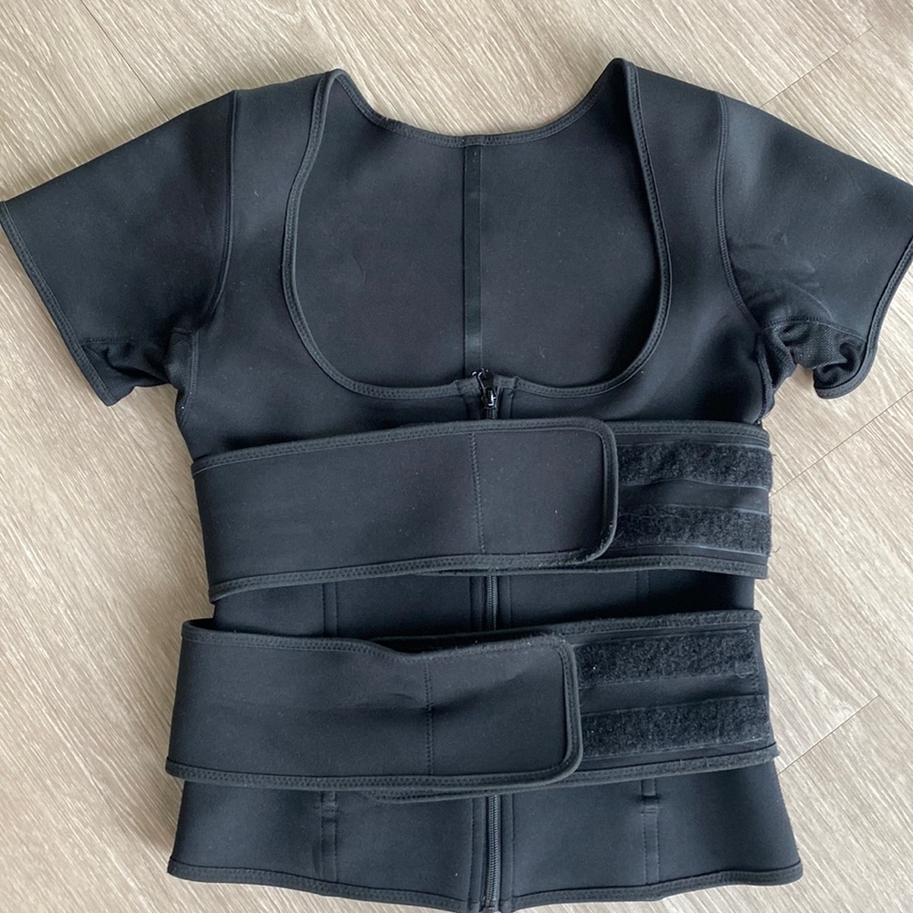 Double strap waist trainer!